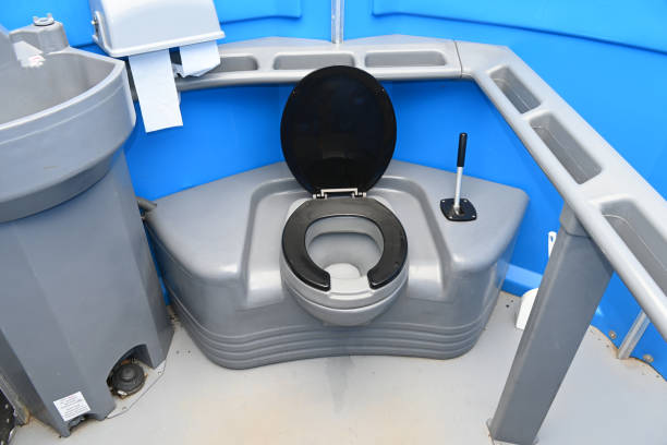 Best Affordable portable toilet rental  in Lake Mohegan, NY